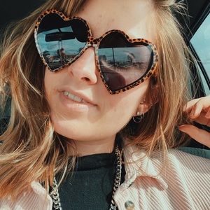 Meet your Posher, Jillian